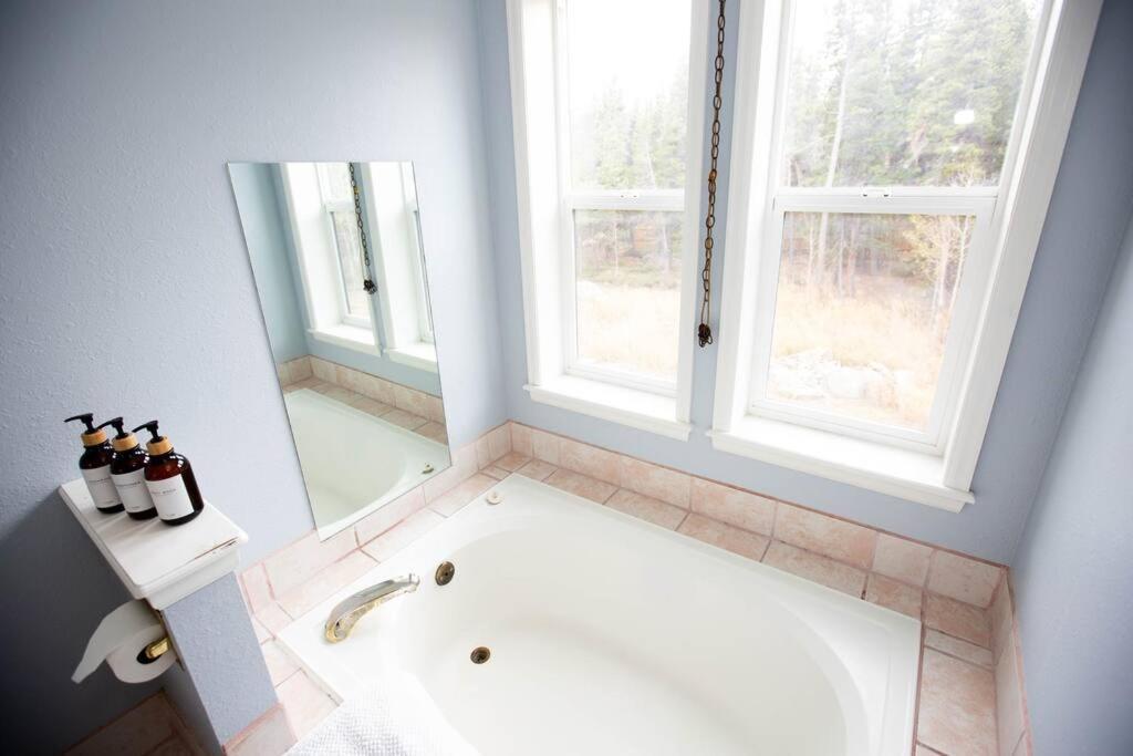 Little Gem Lodge Unique Mtn A-Frame W Hot Tub Black Hawk Luaran gambar